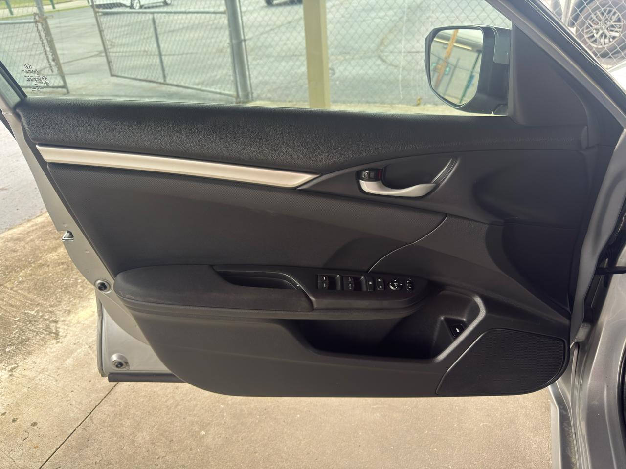 Honda Civic Sedan LX CVT 2020