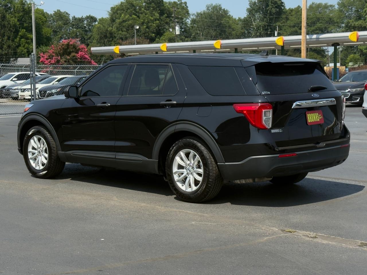 Ford Explorer Base RWD 2021