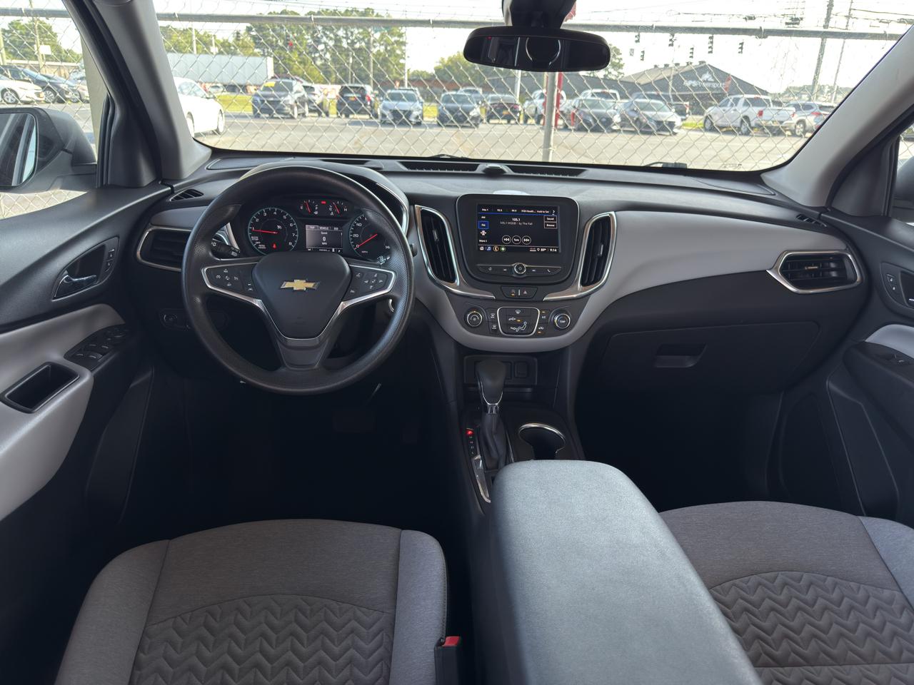 Chevrolet Equinox FWD 4dr LS w/1FL 2022