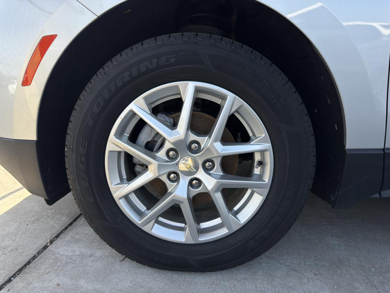 Chevrolet Equinox FWD 4dr LS w/1FL 2022