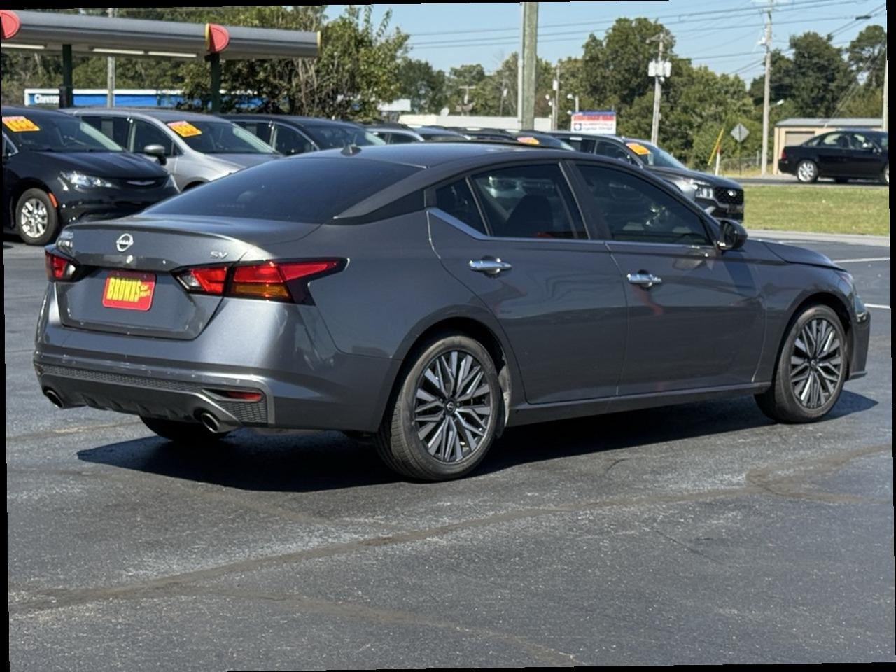 Nissan Altima 2.5 SV Sedan 2023