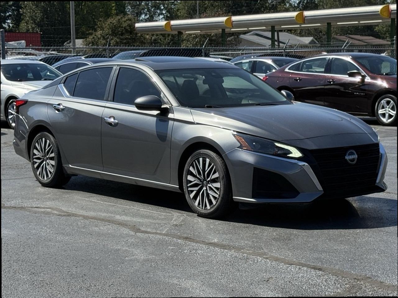 Nissan Altima 2.5 SV Sedan 2023