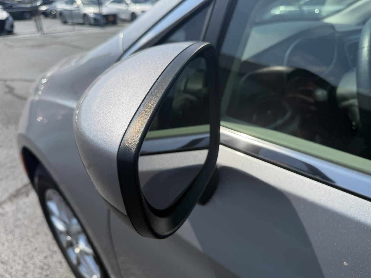 Chrysler Voyager LX FWD 2021