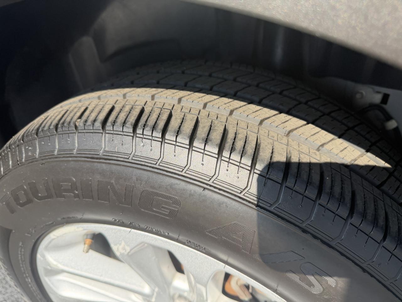 Ford Explorer FWD 4dr XLT 2015