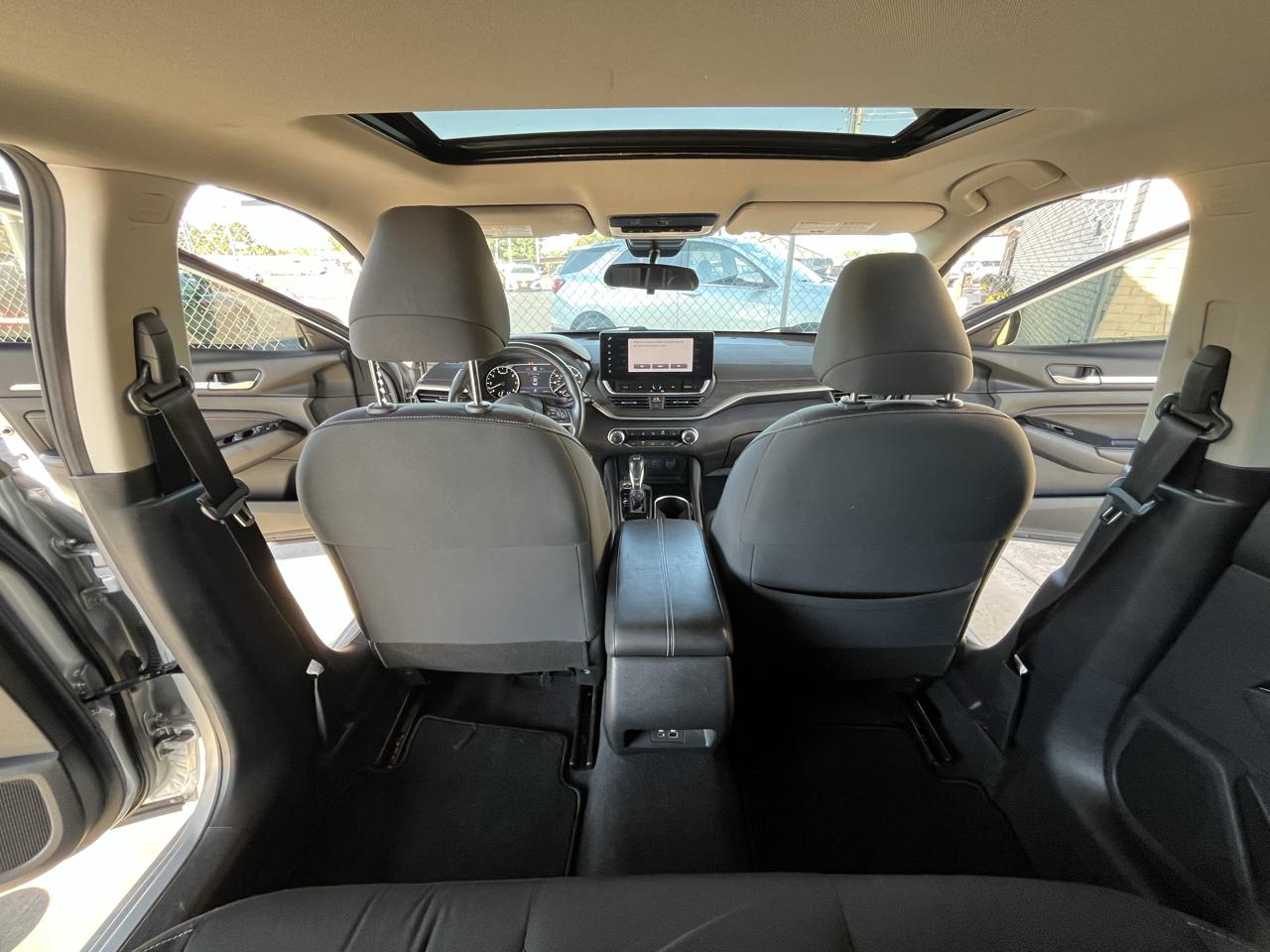 Nissan Altima 2.5 SV Sedan 2023