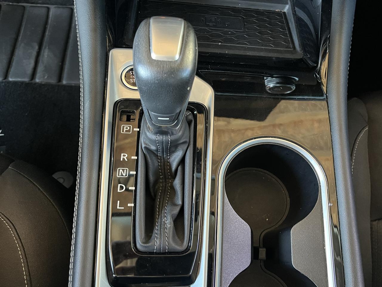 Nissan Altima 2.5 SV Sedan 2023