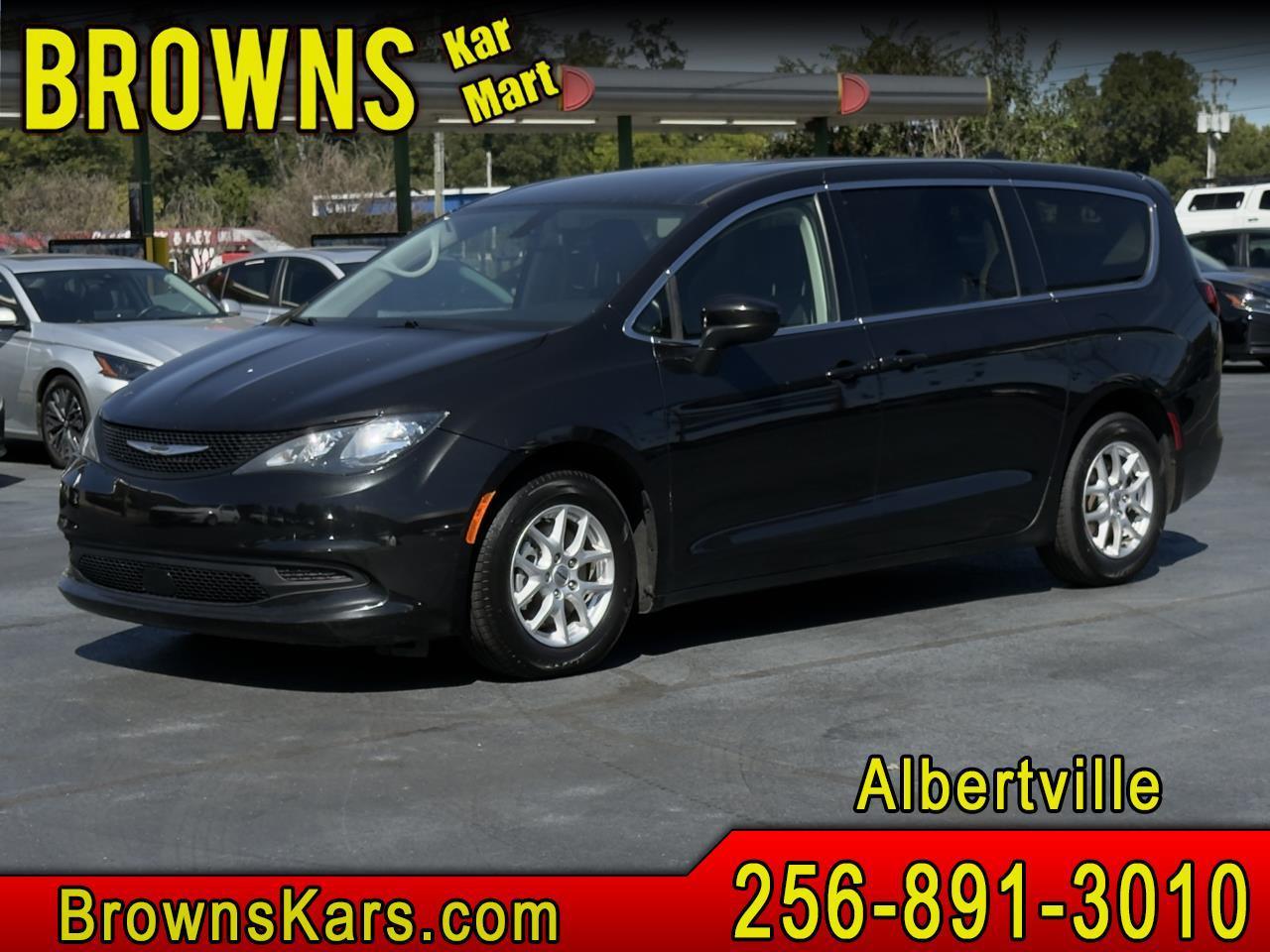 2022 Chrysler Voyager LX FWD