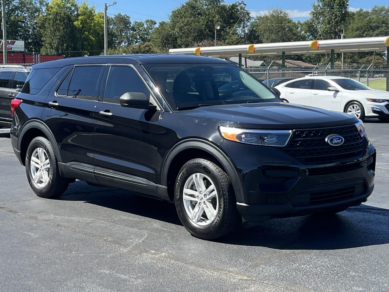 Ford Explorer Base 4WD 2023