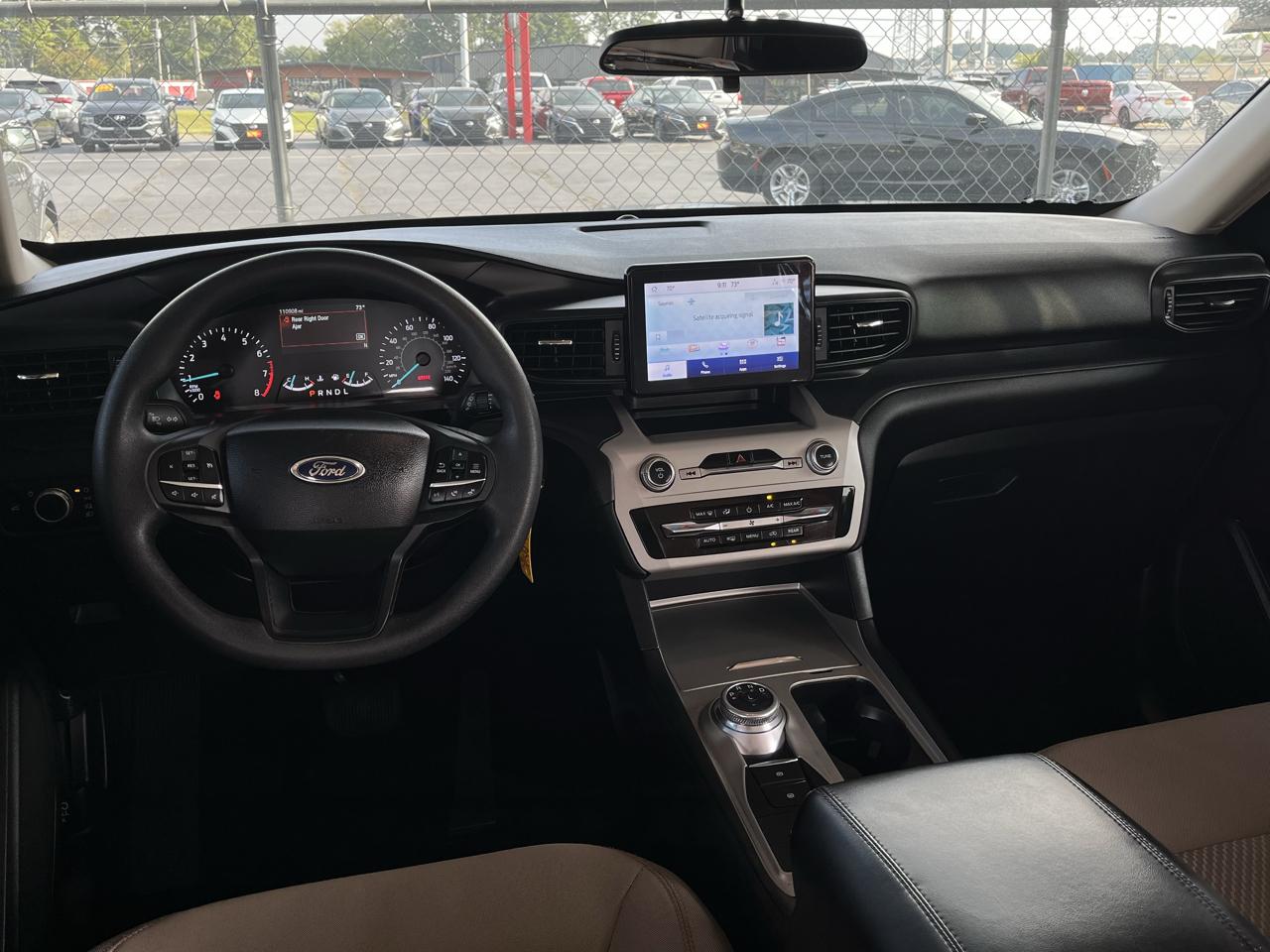 Ford Explorer Base 4WD 2023