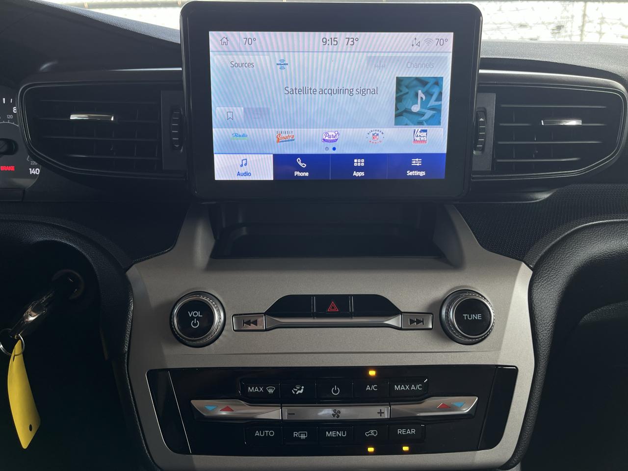 Ford Explorer Base 4WD 2023