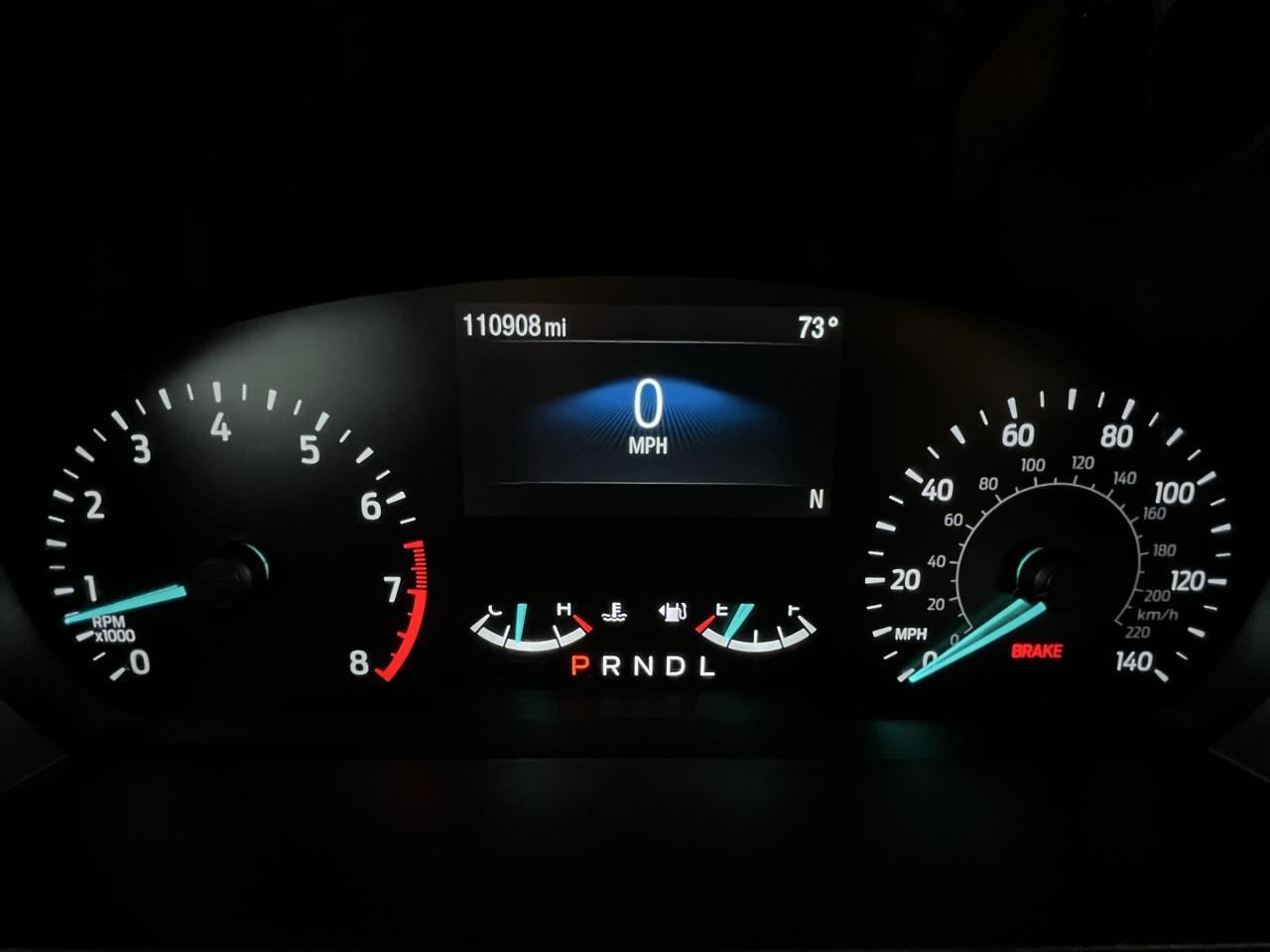 Ford Explorer Base 4WD 2023