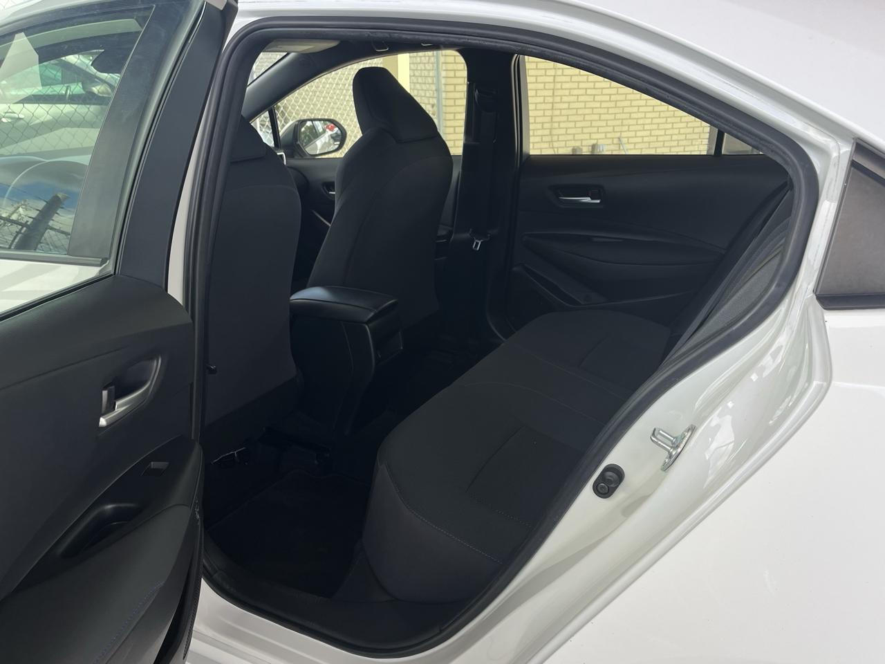 Toyota Corolla SE Nightshade CVT (Natl) 2022