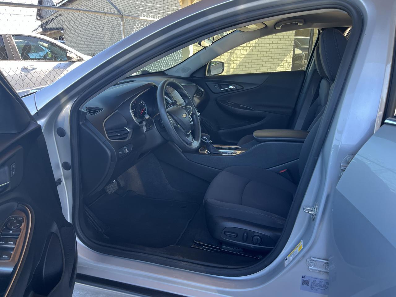 Chevrolet Malibu 4dr Sdn LT 2022