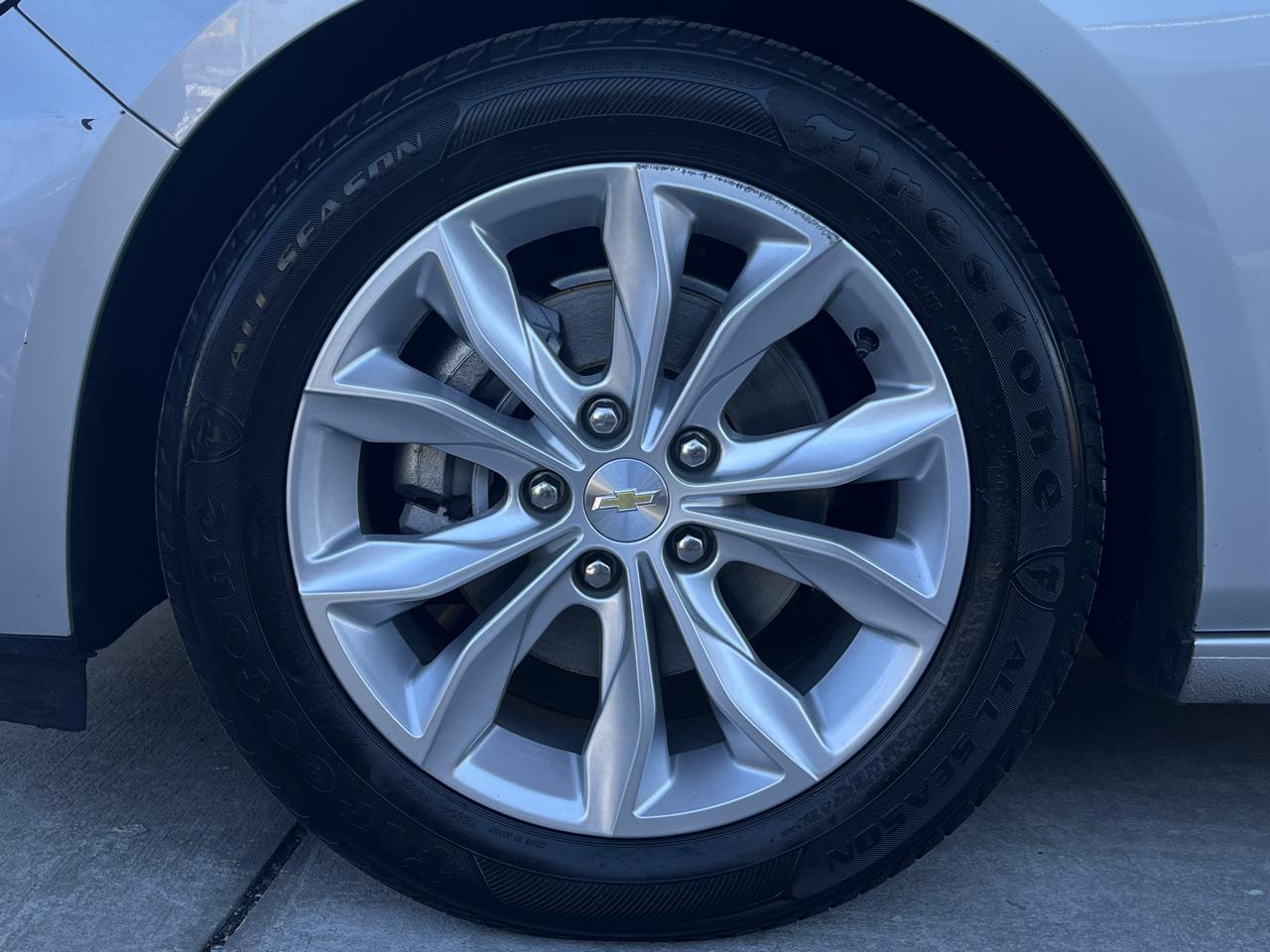 Chevrolet Malibu 4dr Sdn LT 2022