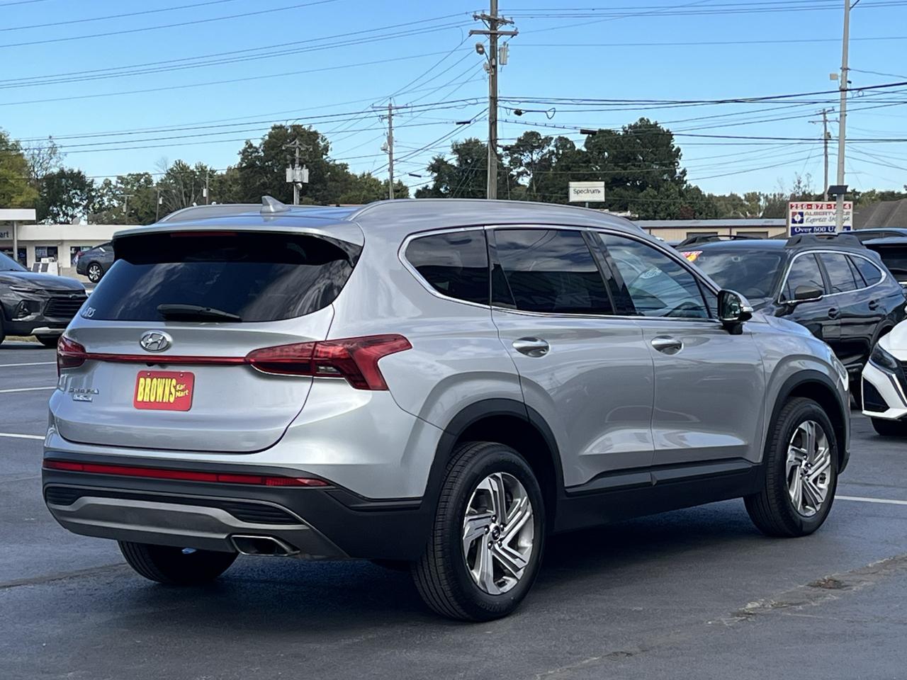 Hyundai Santa Fe SEL FWD 2023