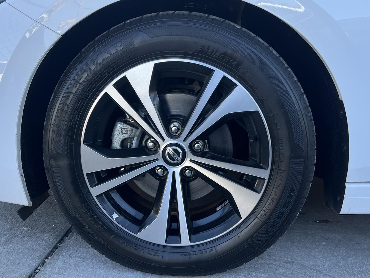 Nissan Sentra SV CVT 2023