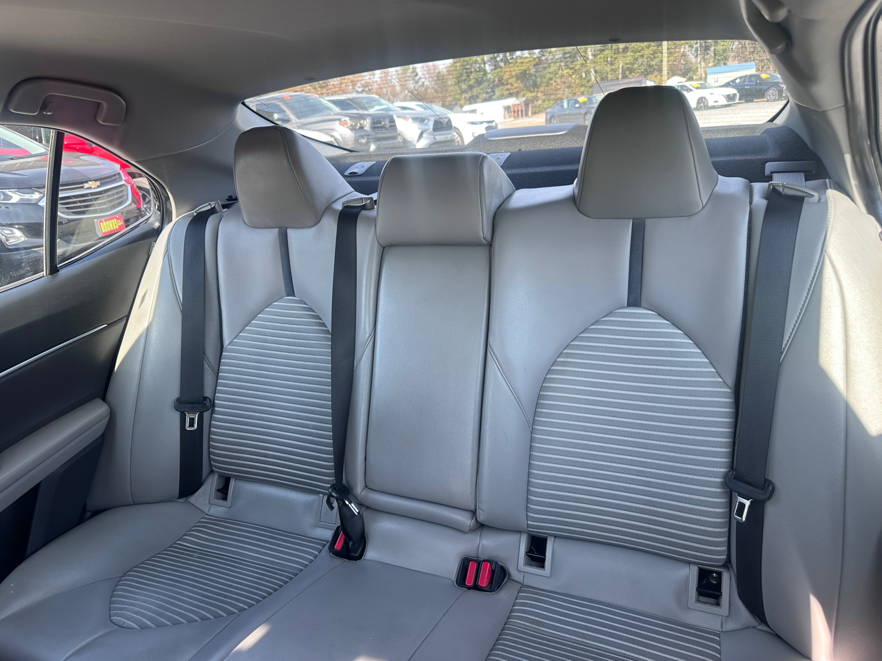 Toyota Camry SE Nightshade Auto (Natl) 2021