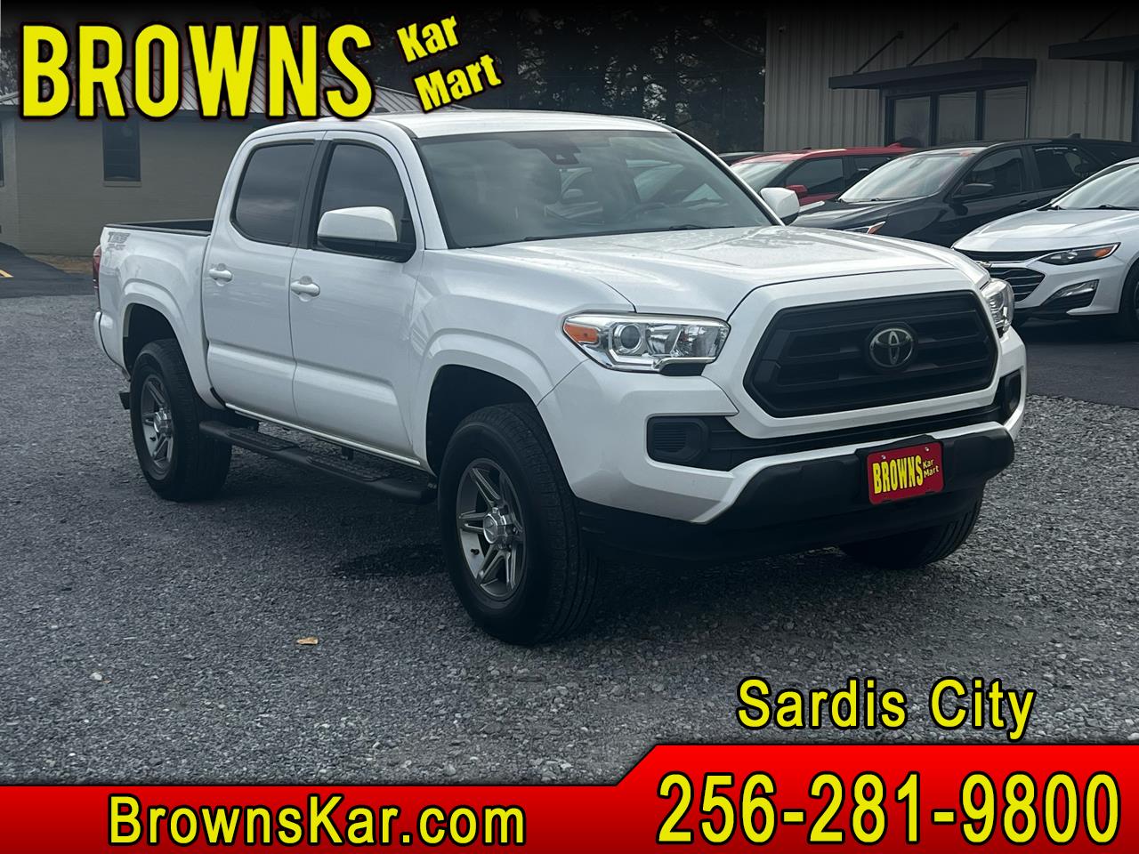 2021 Toyota Tacoma SR's photo