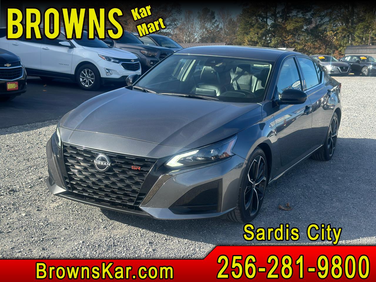 2024 Nissan Altima SR's photo