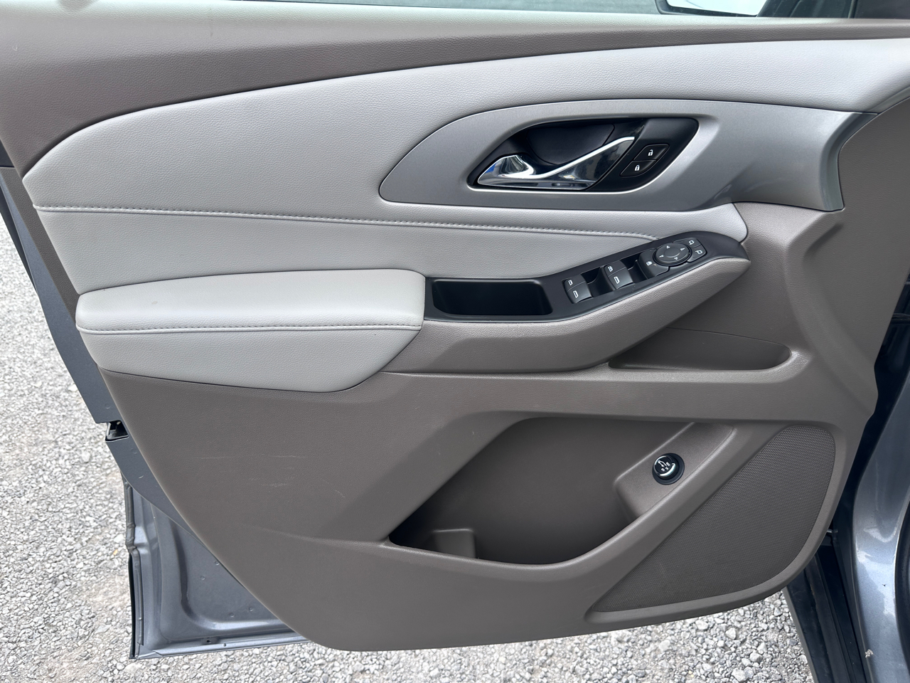 Chevrolet Traverse FWD 4dr LT Cloth w/1LT 2021