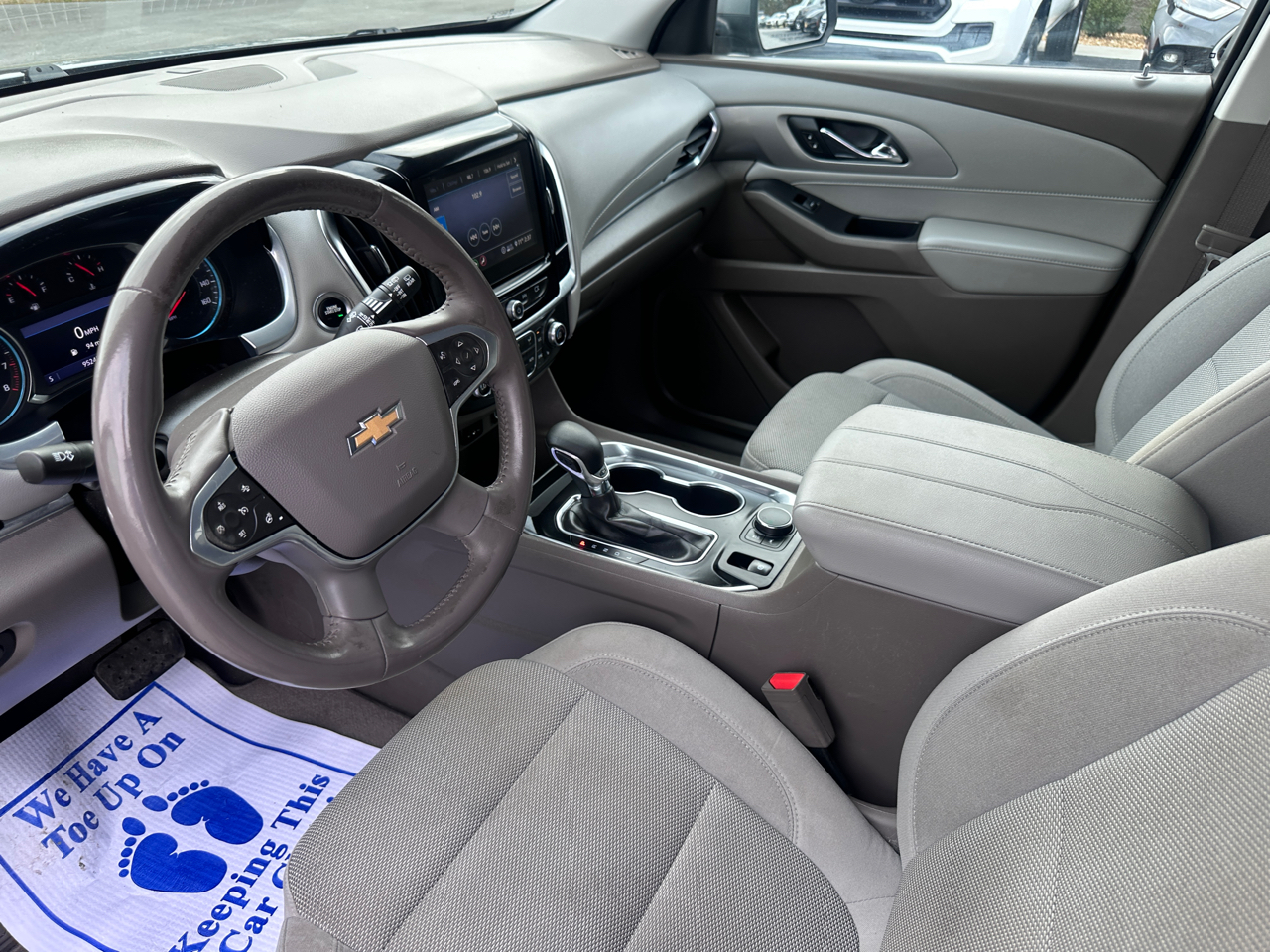 Chevrolet Traverse FWD 4dr LT Cloth w/1LT 2021