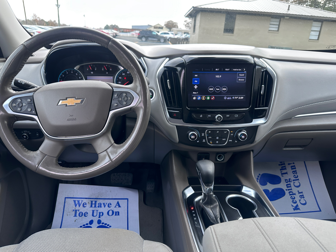 Chevrolet Traverse FWD 4dr LT Cloth w/1LT 2021