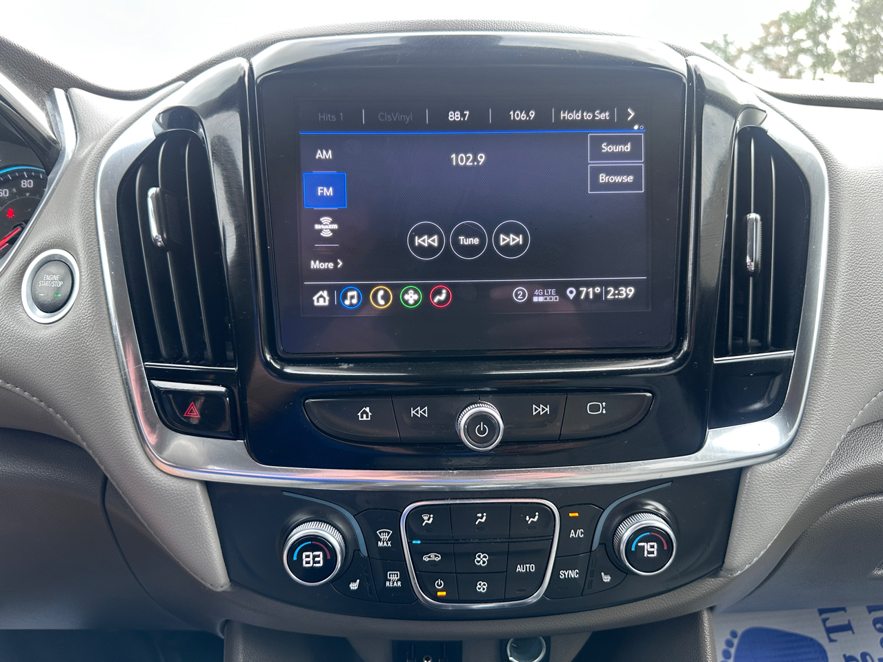 Chevrolet Traverse FWD 4dr LT Cloth w/1LT 2021