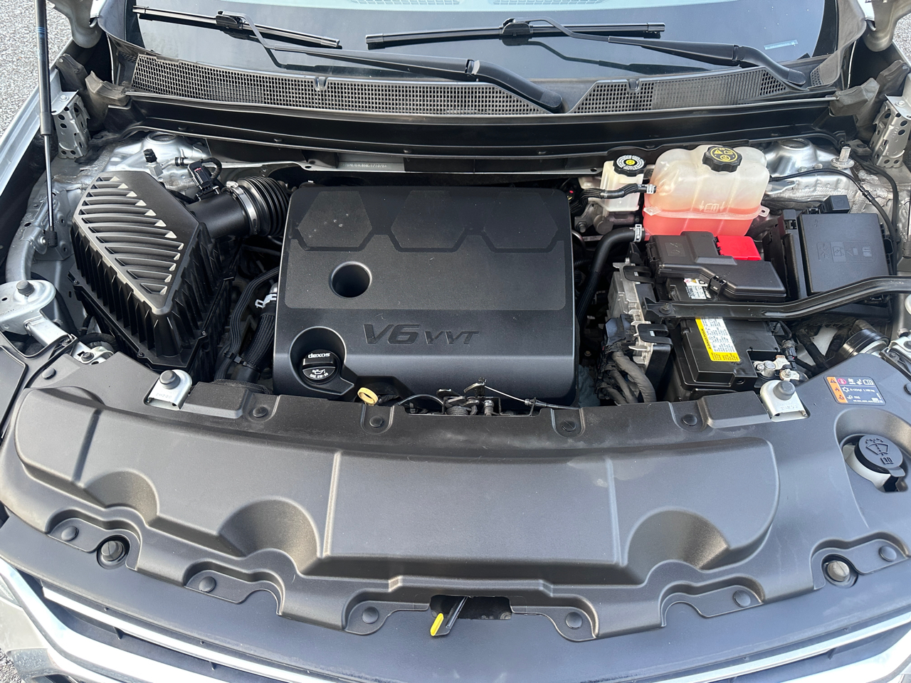 Chevrolet Traverse FWD 4dr LT Leather 2021