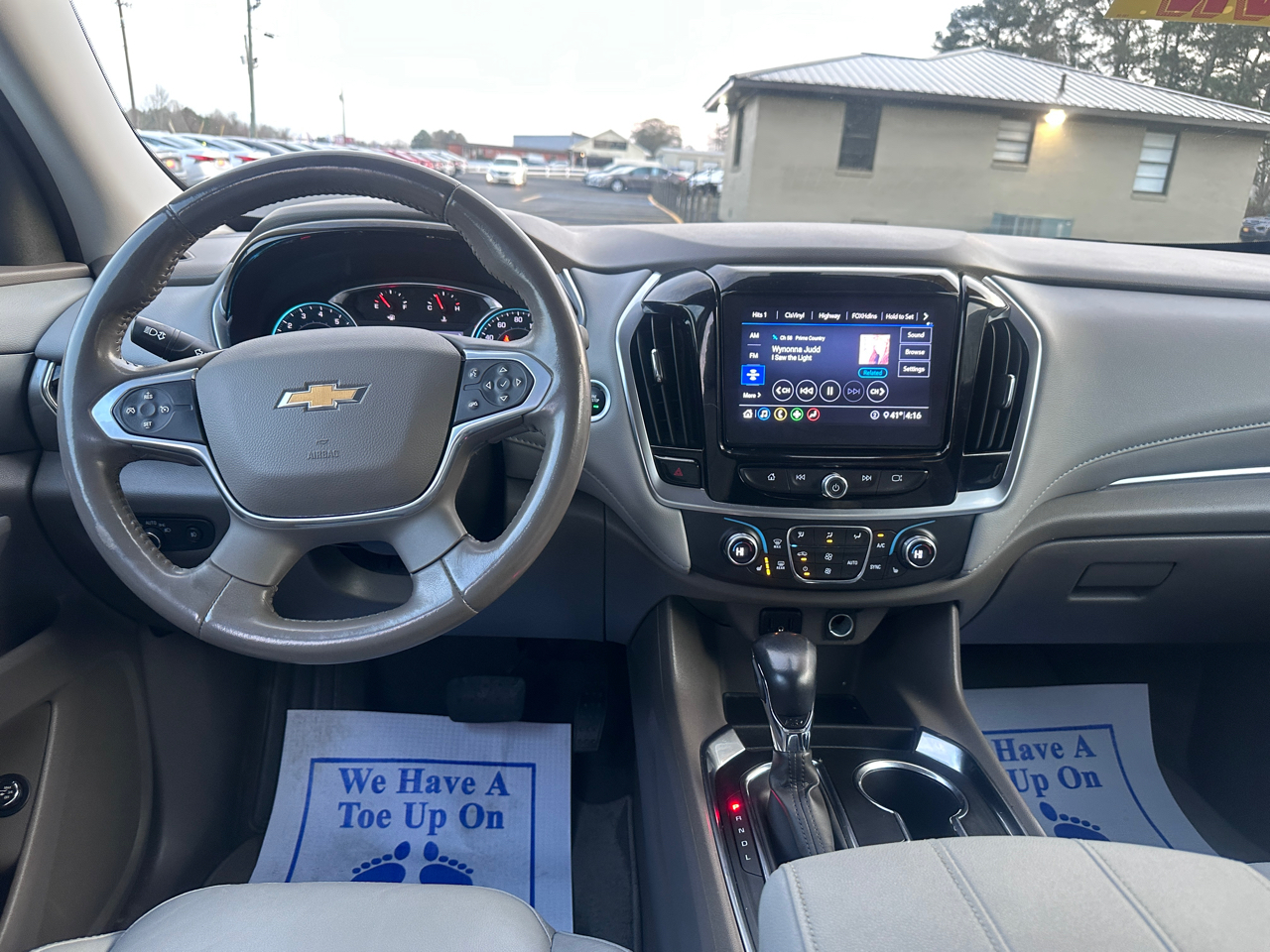 Chevrolet Traverse FWD 4dr LT Leather 2021