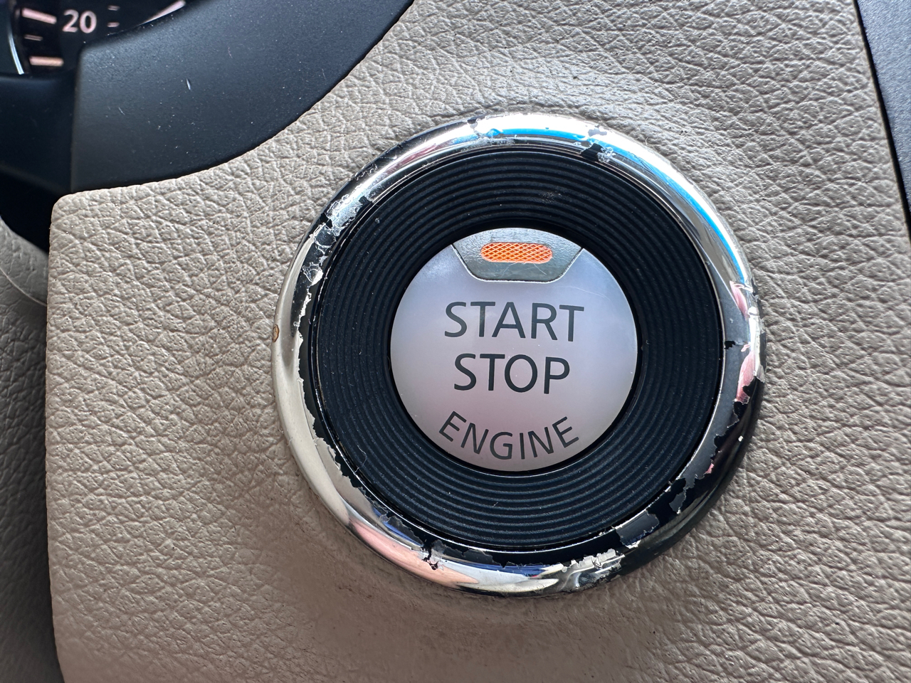 Nissan Altima 4dr Sdn I4 2.5 2015