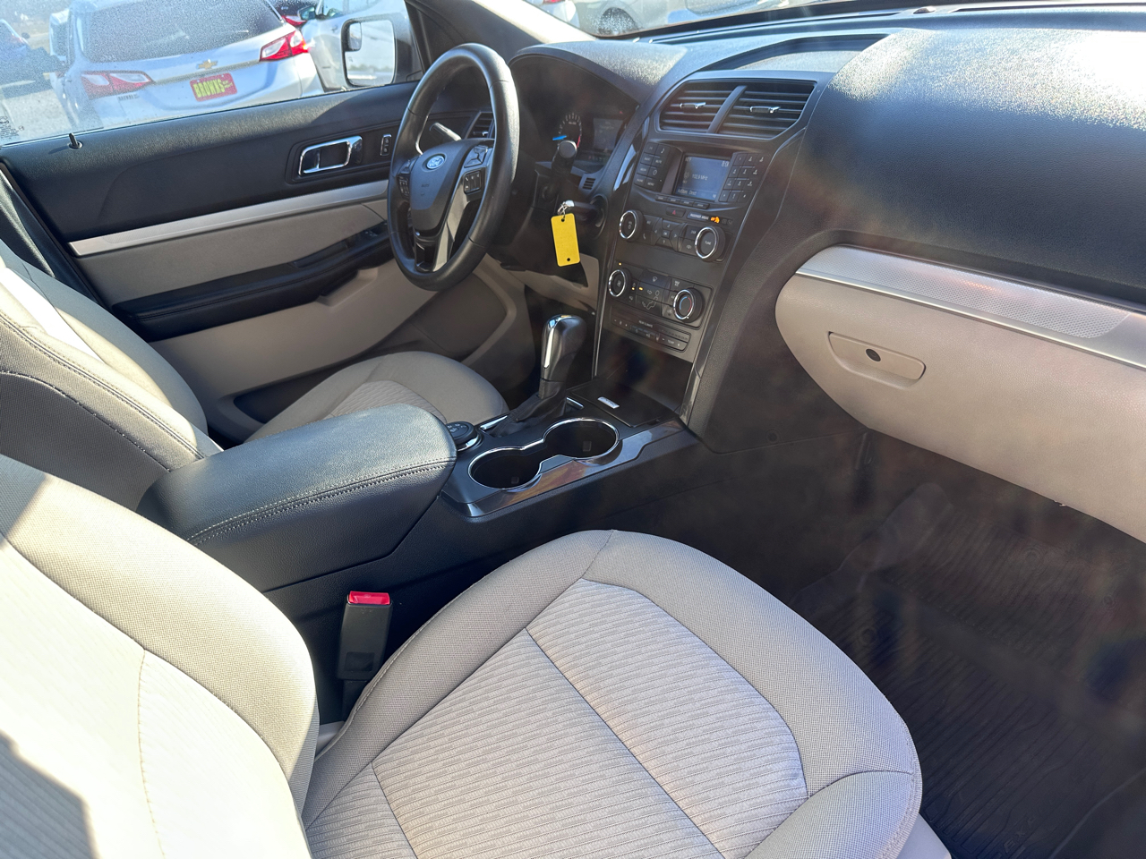 Ford Explorer Base 4WD 2018