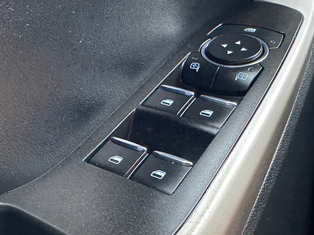 Ford Explorer XLT RWD 2022