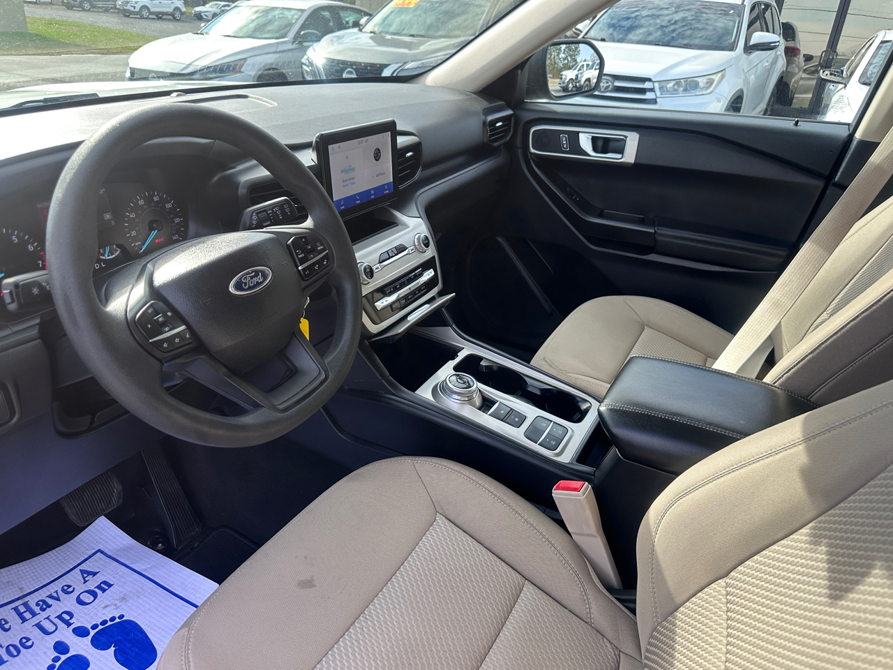 Ford Explorer Base RWD 2022