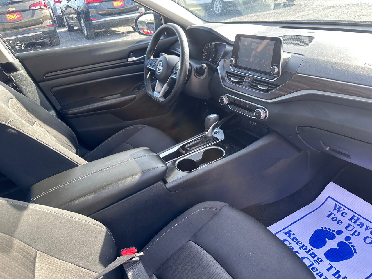 Nissan Altima 2.5 SV Sedan 2024