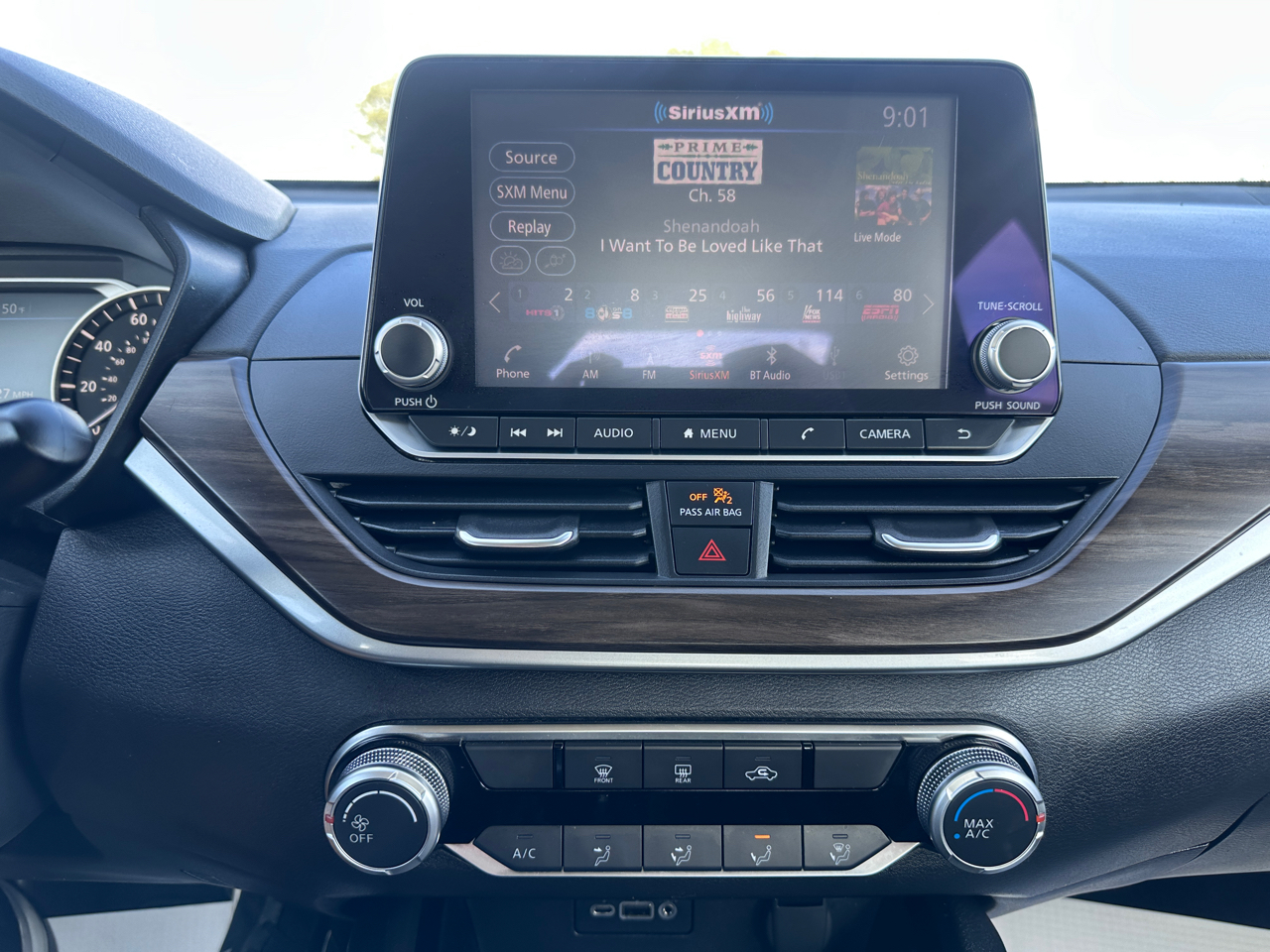 Nissan Altima 2.5 SV Sedan 2024