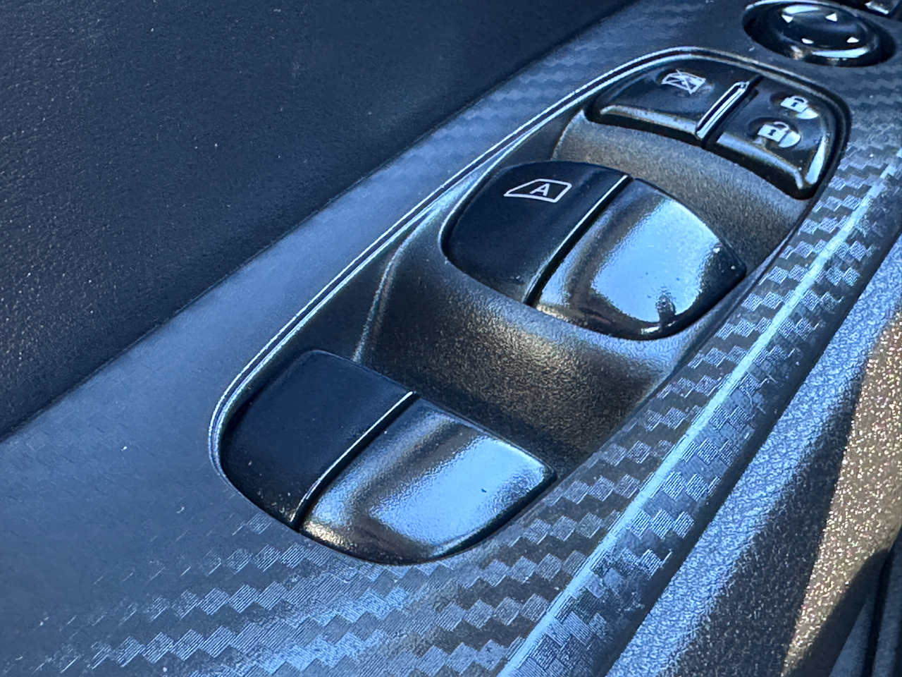 Nissan Altima 2.5 SV Sedan 2024