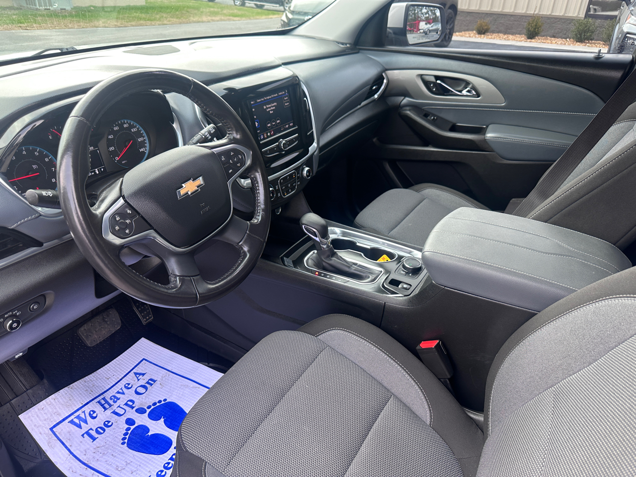 Chevrolet Traverse AWD 4dr LT Cloth w/2FL 2021