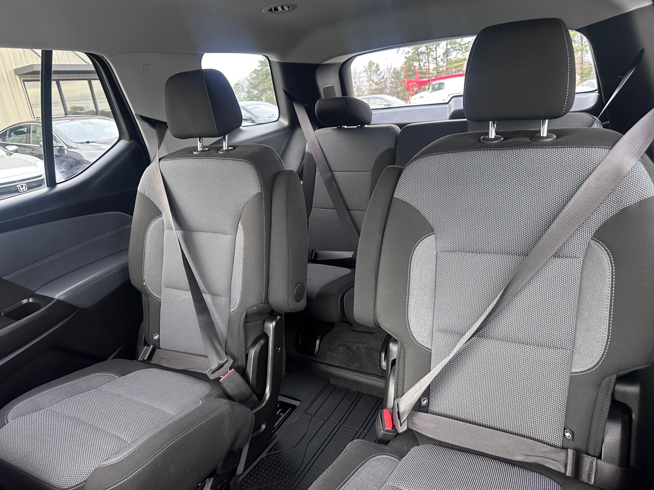 Chevrolet Traverse AWD 4dr LT Cloth w/2FL 2021