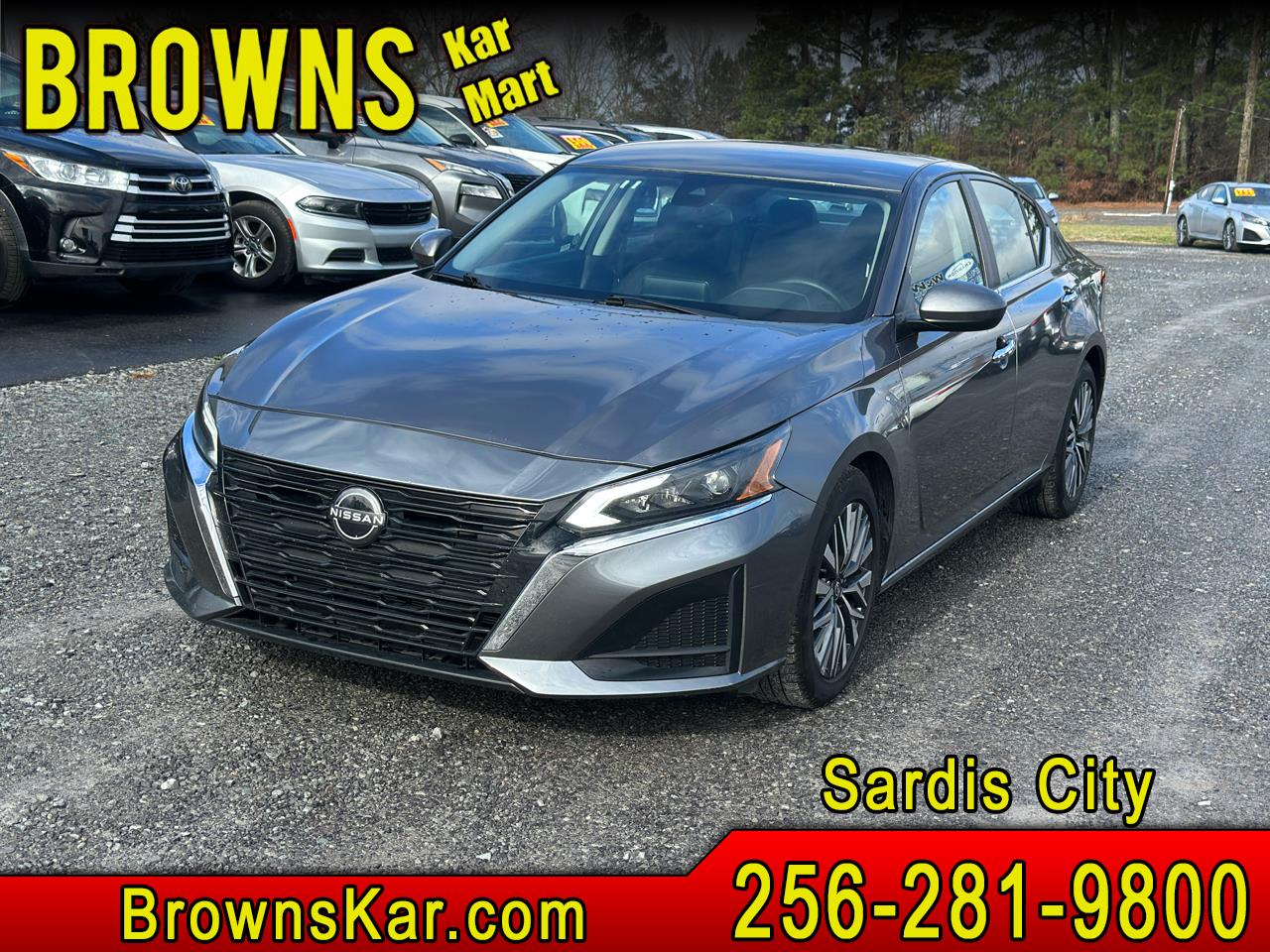 2023 Nissan Altima SV's photo