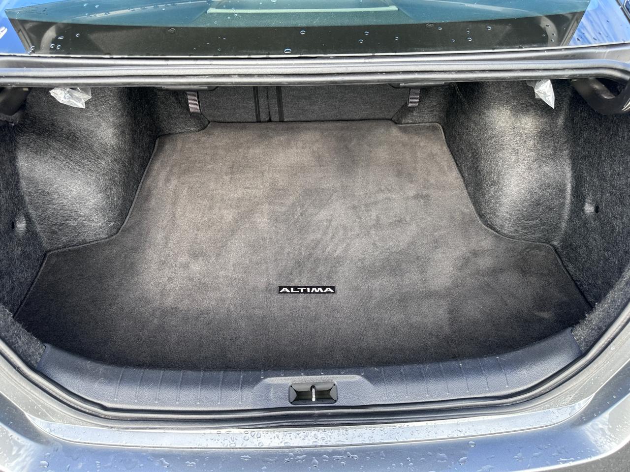 Nissan Altima 2.5 SV Sedan 2023