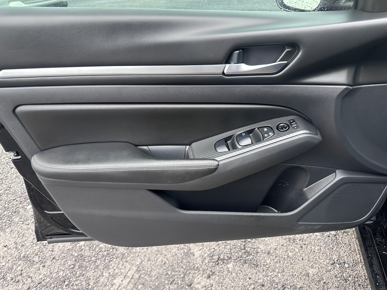 Nissan Altima 2.5 SV Sedan 2022