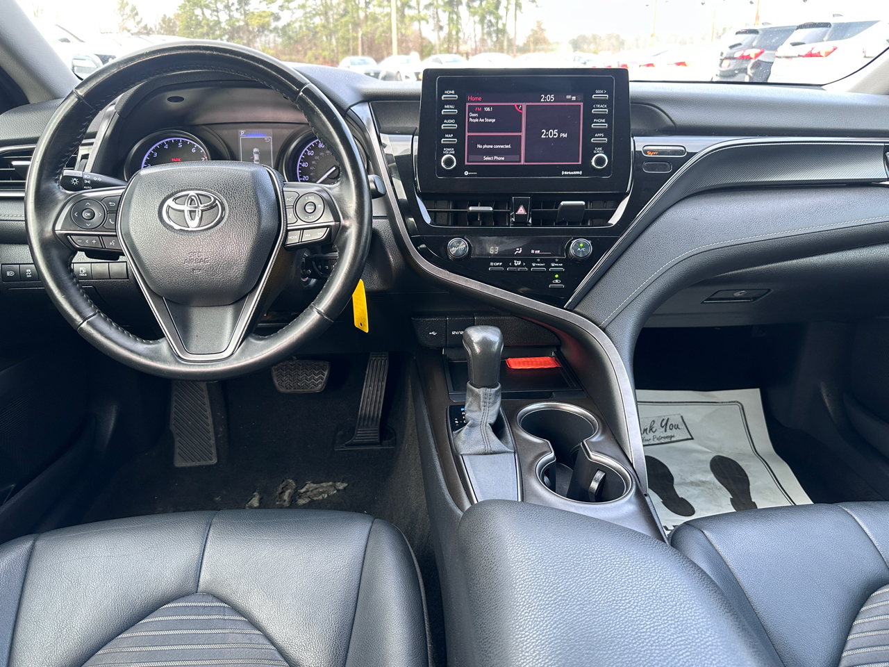 Toyota Camry SE Auto (Natl) 2021