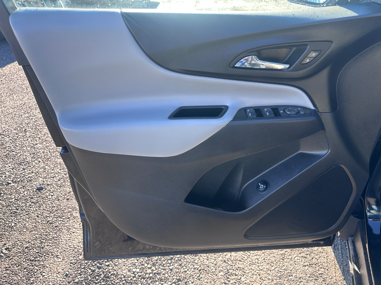 Chevrolet Equinox FWD 4dr LT w/1LT 2023