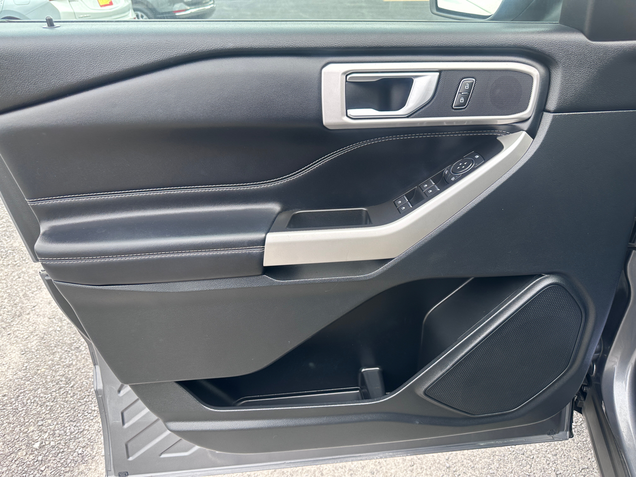 Ford Explorer XLT 4WD 2021