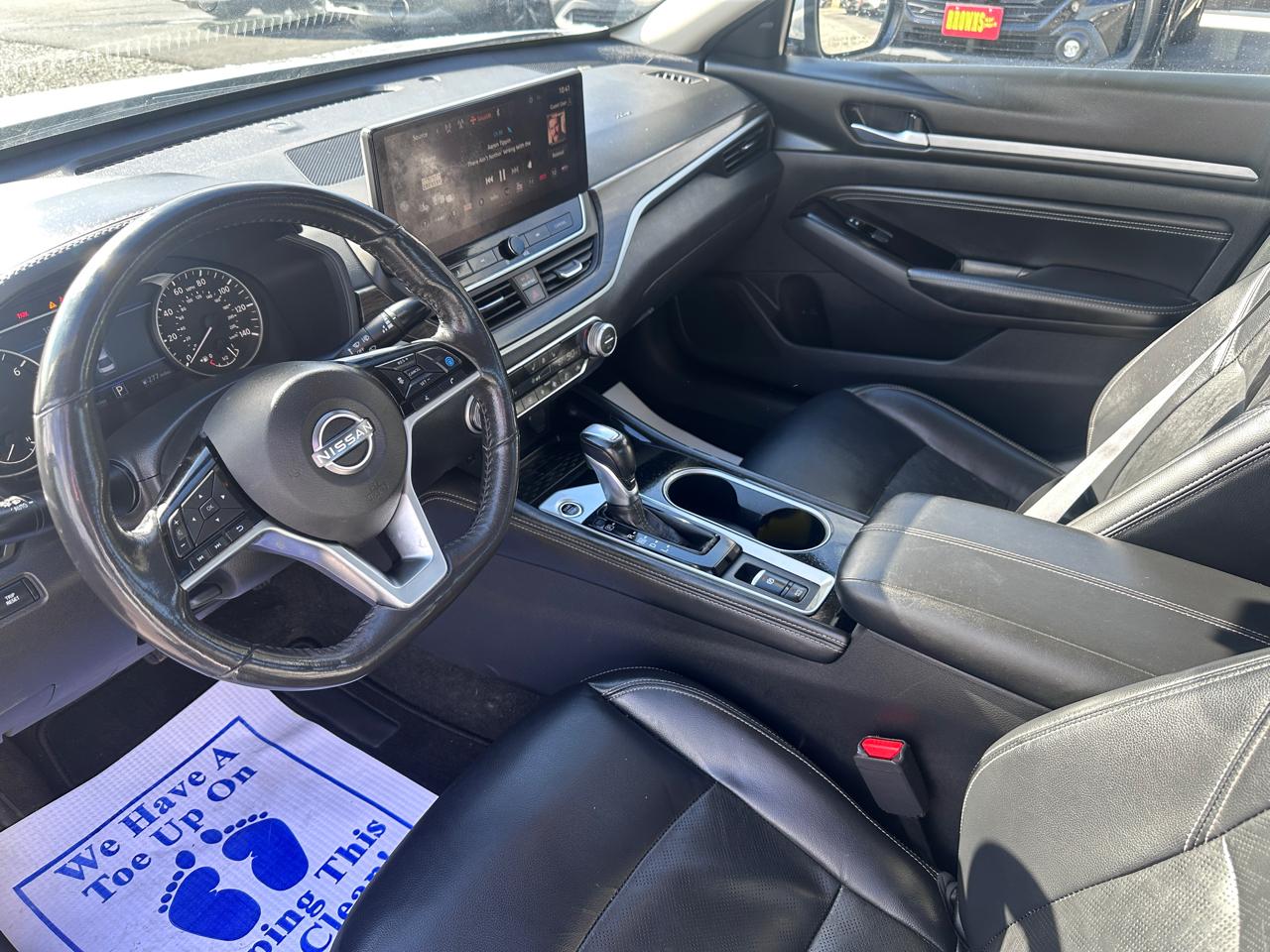 Nissan Altima 2.5 SL Sedan 2023