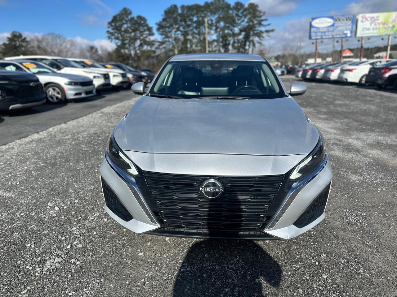 Nissan Altima 2.5 SL Sedan 2023