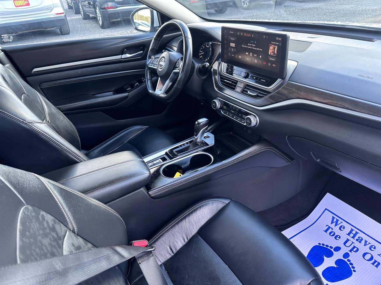 Nissan Altima 2.5 SL Sedan 2023