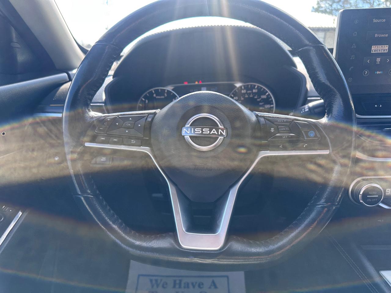 Nissan Altima 2.5 SL Sedan 2023