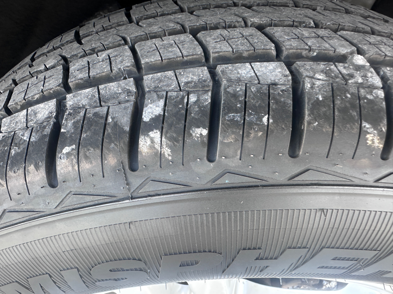 Ford Explorer Base 4WD 2022