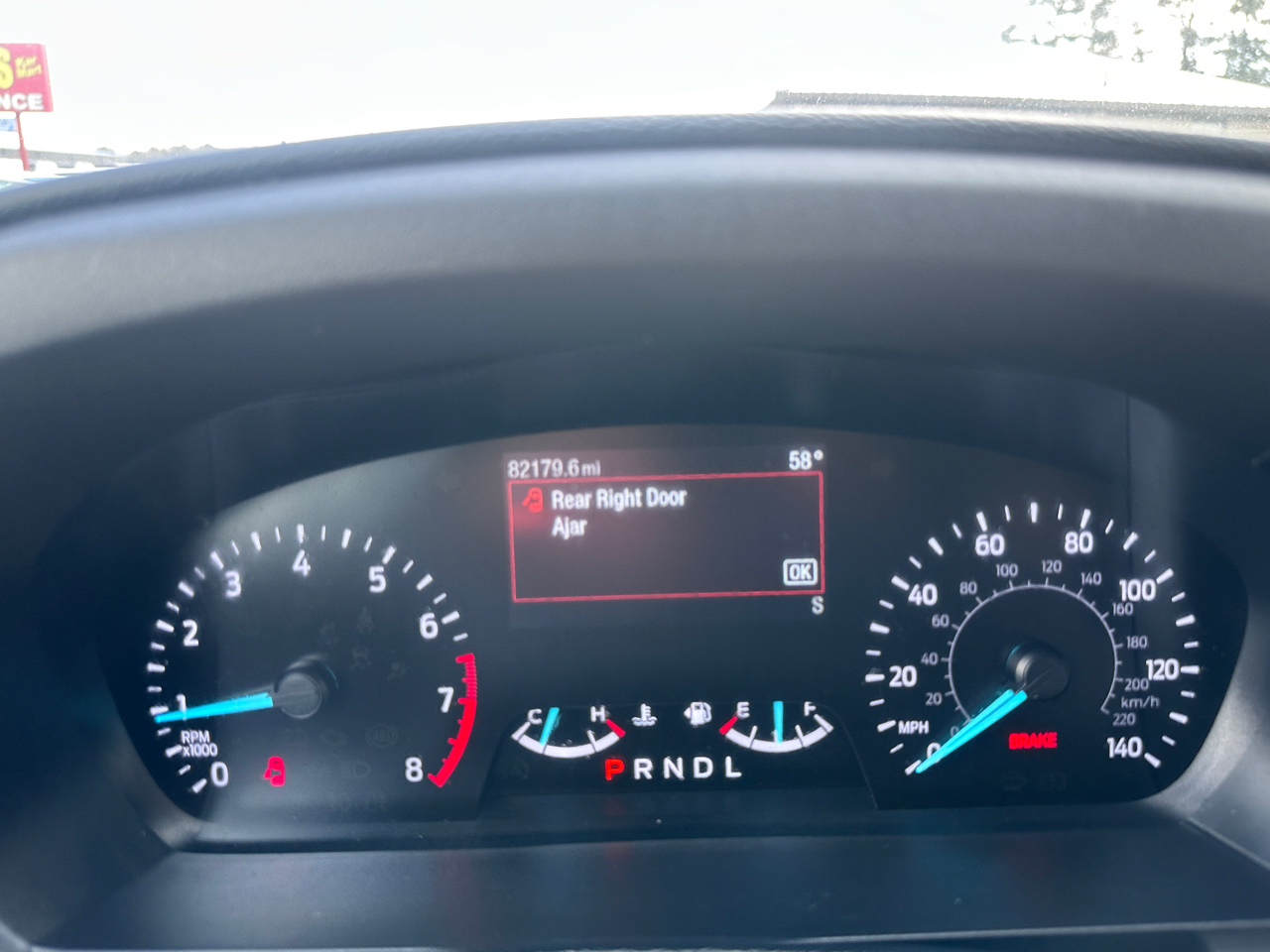 Ford Explorer Base 4WD 2022